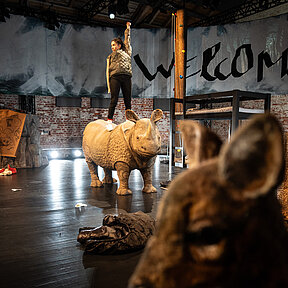 Bühnenimpressionen von »Wolf«