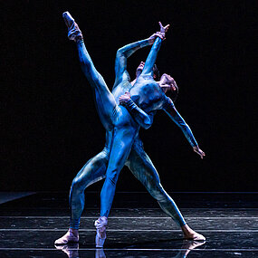 Bühnenimpressionen des Ballettabends »Blühend«