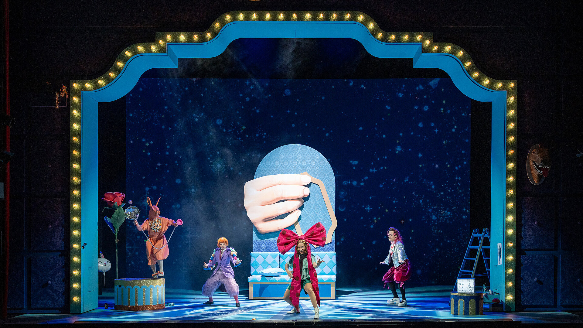 Bühnenimpression von »Die Schöne und das Biest«