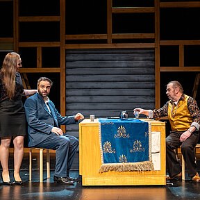 Bühnenimpressionen aus »Achtsam Moorden«