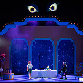 Bühnenimpression von »Die Schöne und das Biest«